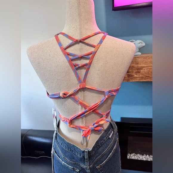 Prana Atalia Swim Top in Morning Glory Bloom- NWT - Picture 3 of 8